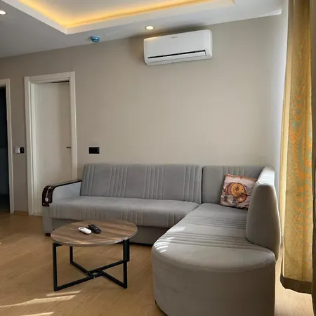 Hotel Red Castle & Pub 3*