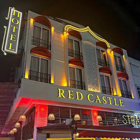 Red Castle & Pub 3*