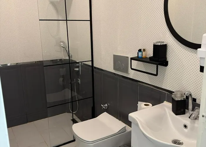 Red Castle & Pub Belek